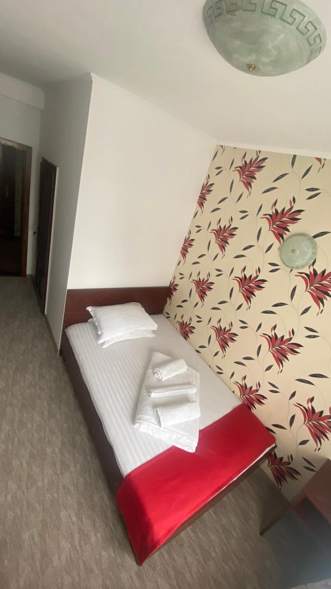 Pension La Viorel Isaila Sibiu Exterior photo